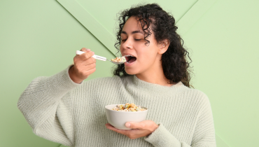 girl eating cereal