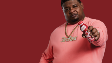 Narstie holding slimfast bottle